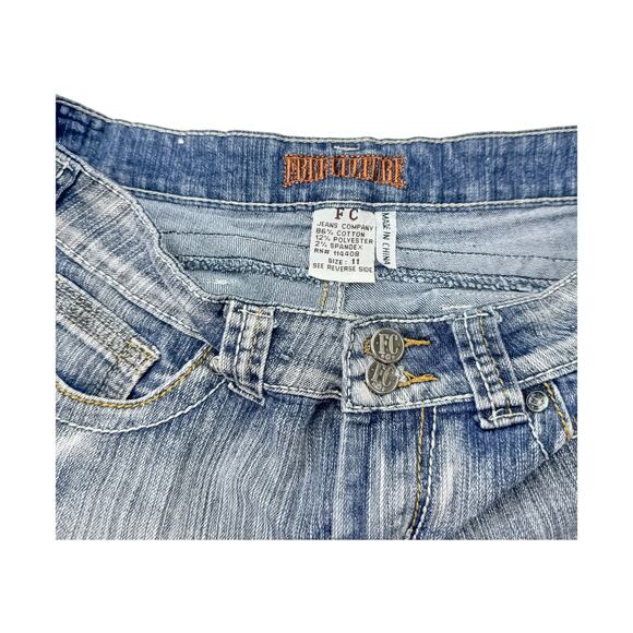 Free Culture Mid-Wash Denim Shorts Size 13 Stretch Cotton Blend Casual - Picture 3 of 10